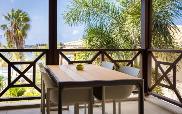 Tropical Escape With Pool and Ocean Views