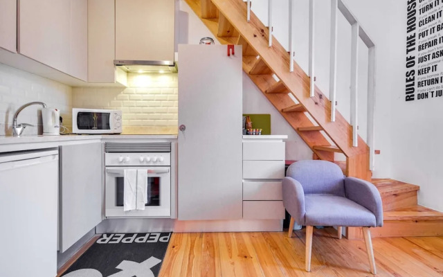 Bright Maida Vale Apartment