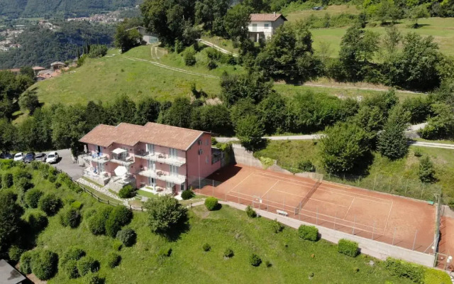 Villa Anna Apartments