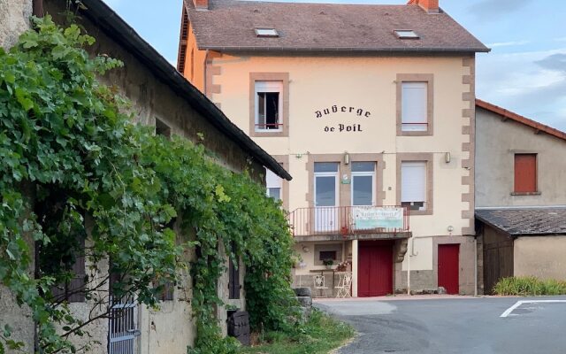 Charming Holiday Home in Poli With Terrace