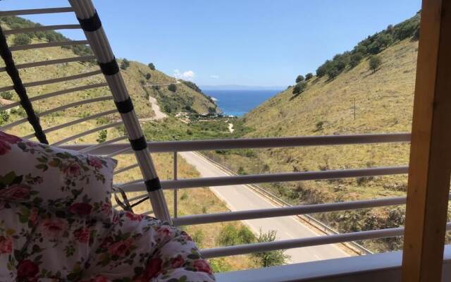 Karos Hotel Llaman