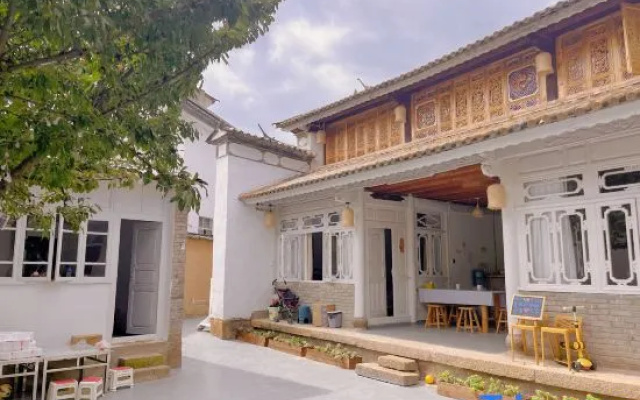 WeiShan Ancient City No. 16 Courtyard Boutique Homestay (Weishan Gongchen Tower) – Exterior – Nanzhao