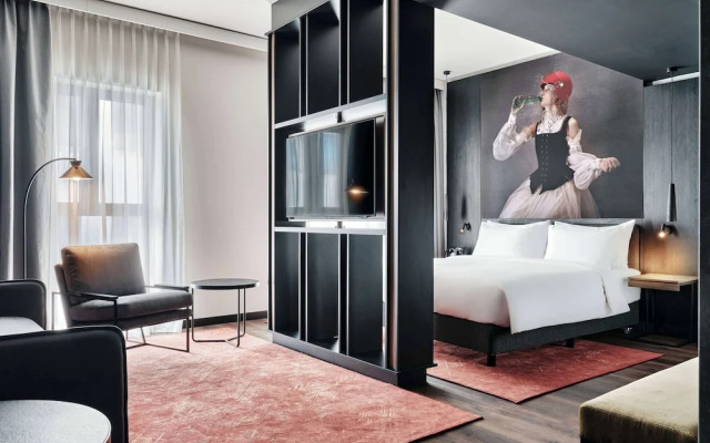 Radisson RED Hotel & Radisson RED Apartments, Kraków