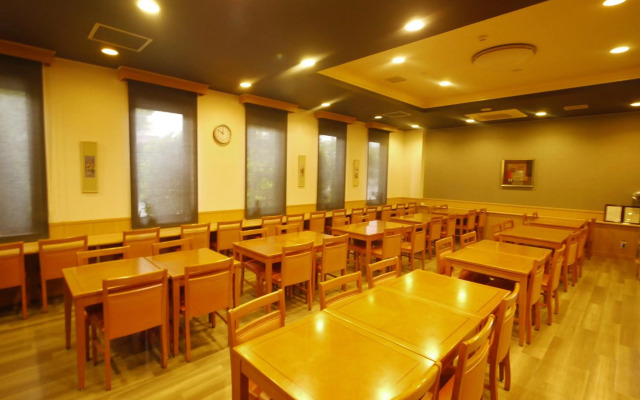 Hotel Route-Inn Nakatsugawa Inter