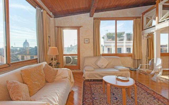 Gorgeous penthouse Spanish Steps
