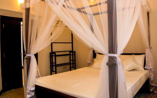 Villa White Dome