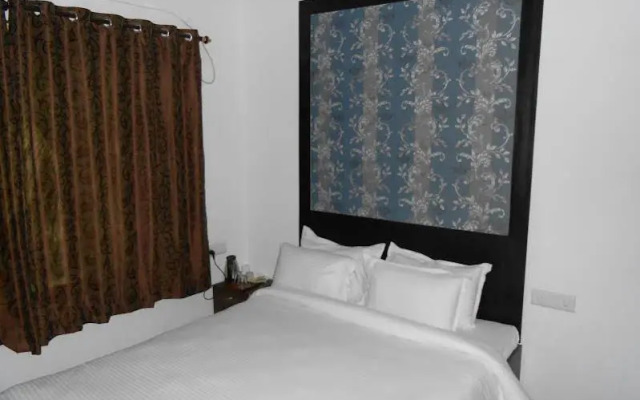 Hotel Chirag Executive