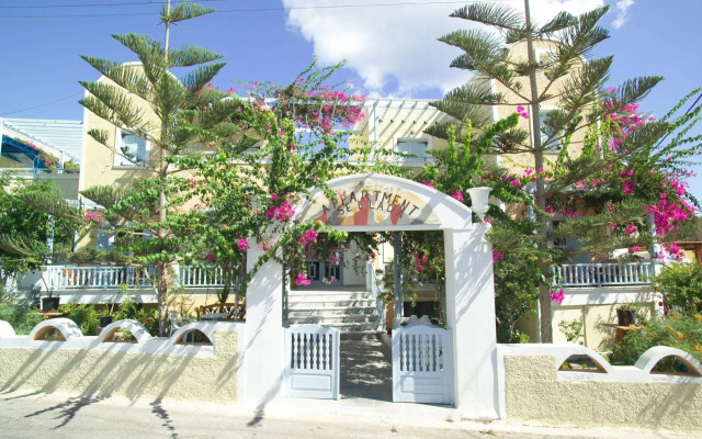 Sellada Apartments