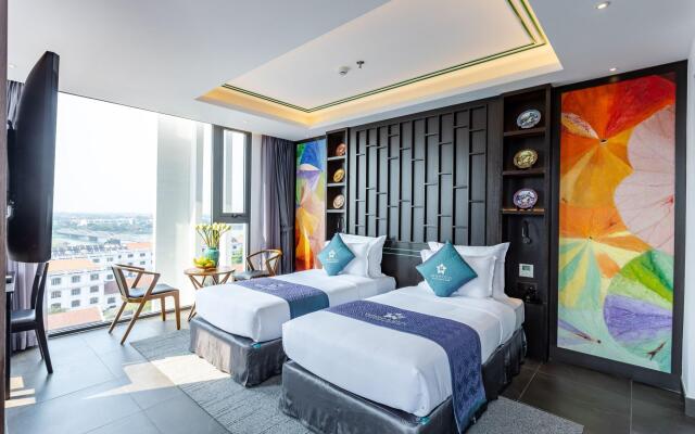White Lotus Hue Hotel