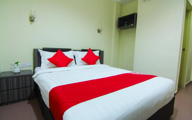 Hotel O T P Hotel – Guest Rooms – Sitiawan