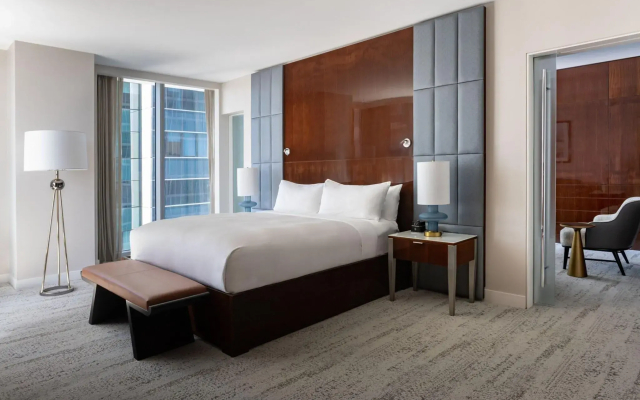 JW Marriott Marquis Miami
