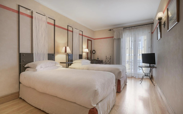 Solar Do Castelo, a Lisbon Heritage Collection