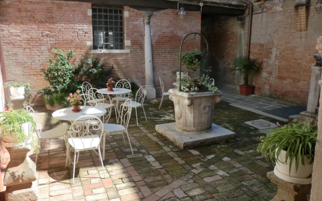 Hotel Cà Nobile Corner