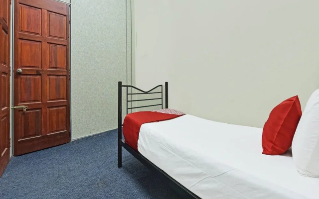OYO 90593 Hotel Bajet Gaya Warisan