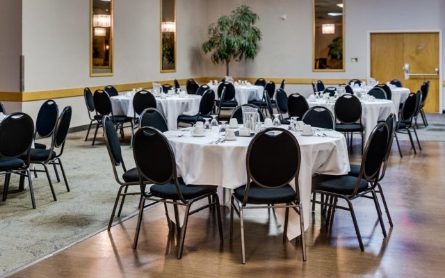 Heritage Inn Hotel & Convention Centre Taber