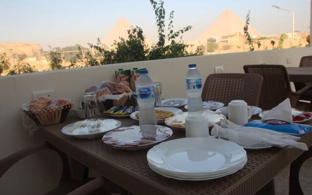 Farida Pyramids View