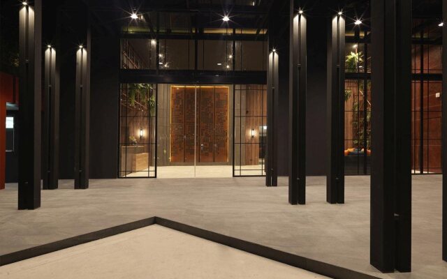 Prime Town - Posh & Port Hotel Phuket