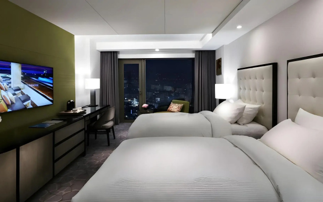 Paradise Hotel Busan