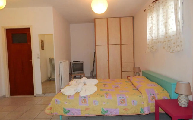 Small studio near the center of Tripoli
