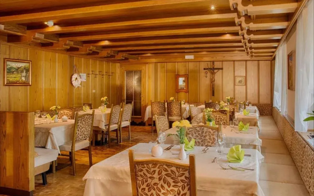 Hotel Mair