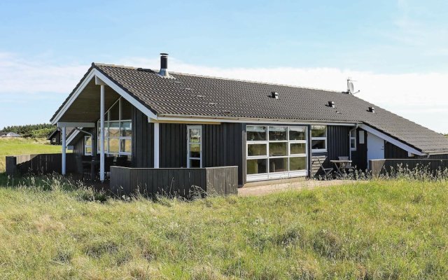 9 Person Holiday Home in Hirtshals