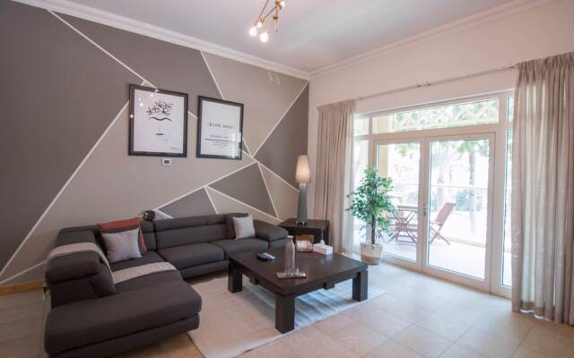 Al Dabas by One Perfect Stay