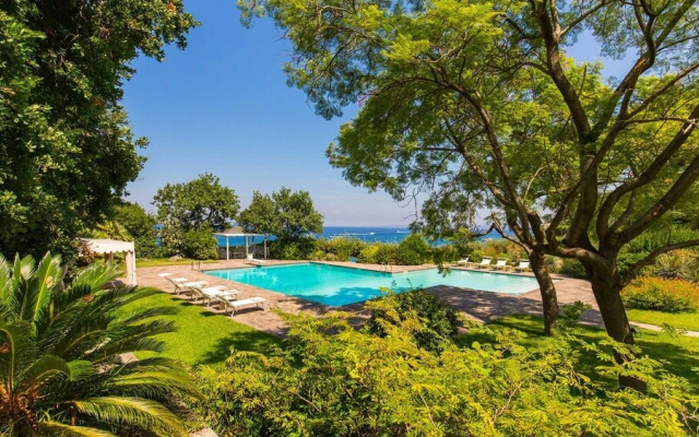 Villa Capricorno 10