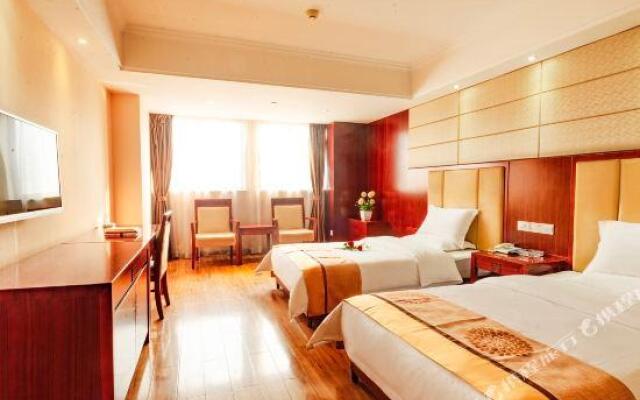 Huida Holiday Inn