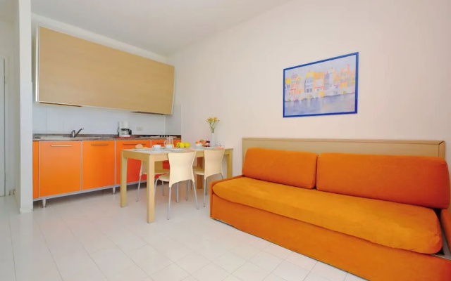Pleasant Accommodation With Pool