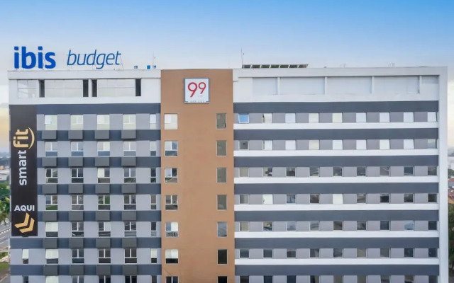 Ibis Budget Pindamonhangaba