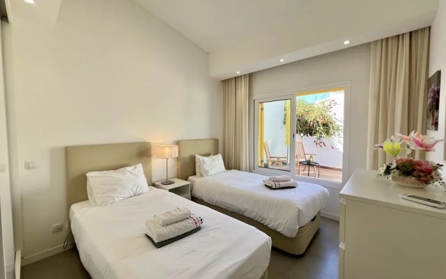Vilamoura Club Villa 2 by Homing