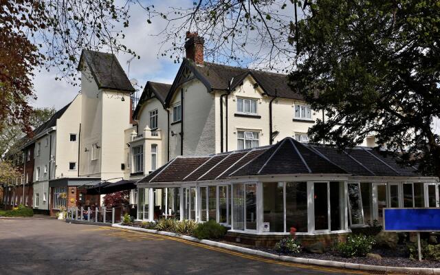 Tillington Hall Hotel