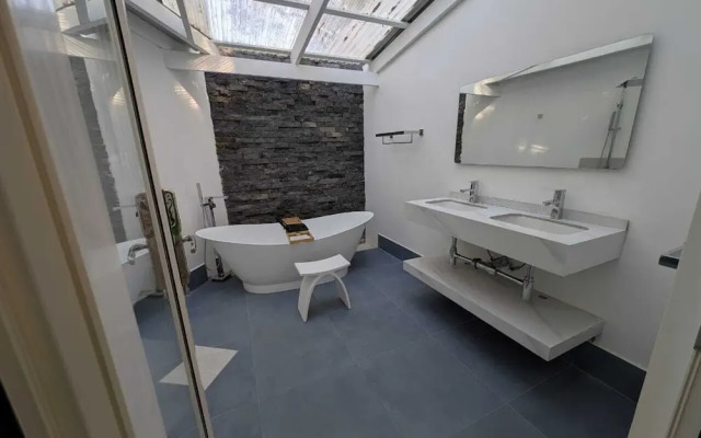 T Loft