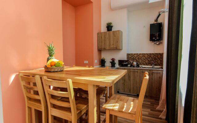 Apartment On Saadi Str Old Tbilisi