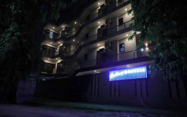 Radiant Blu Hotels Sector 70