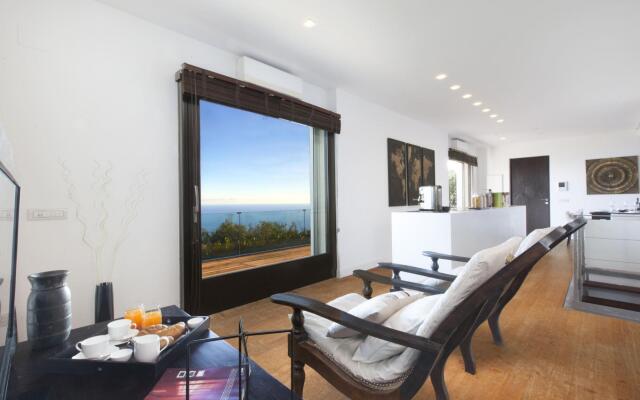 Beautiful Modern Villa With Jacuzzi and Sea-view-villa Delle Sirene