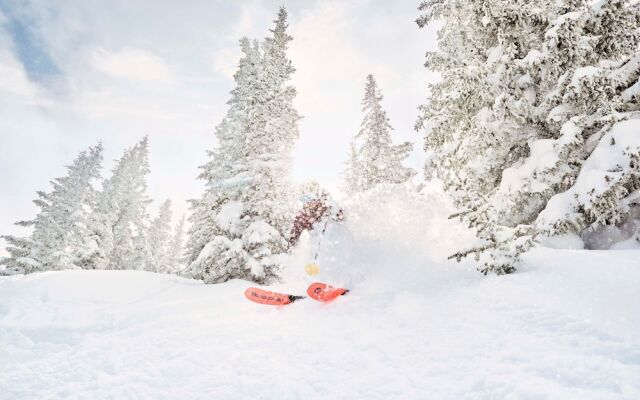 2 BR Next to Eagle River in the Heart of Vail by RedAwning - Save 20% on 7+ Nights!