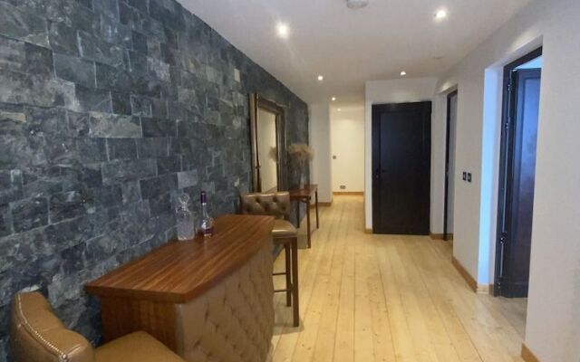 Station Hotel