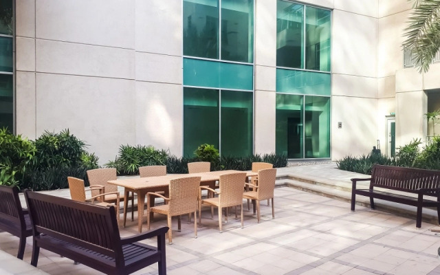 Superb apartment walking distance to Burj Khalifa