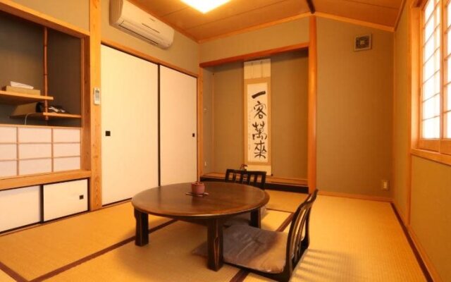 Marucho Ryokan