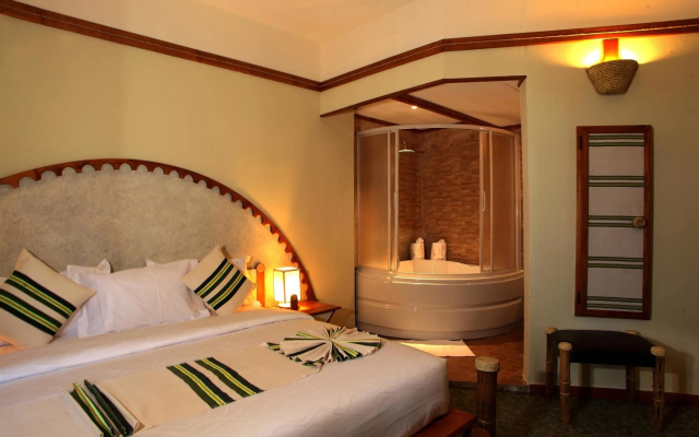 Nega Bonger Hotel