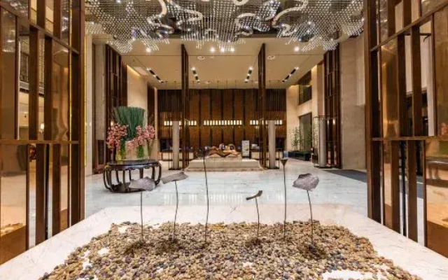 Xili International Hotel