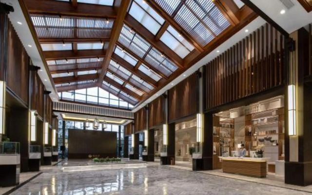 Hangzhouyuxiang Lake Health Resort