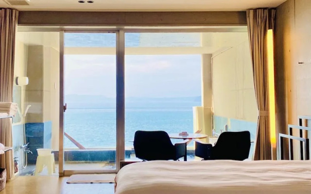 Private Spa Hotel Orange Bay