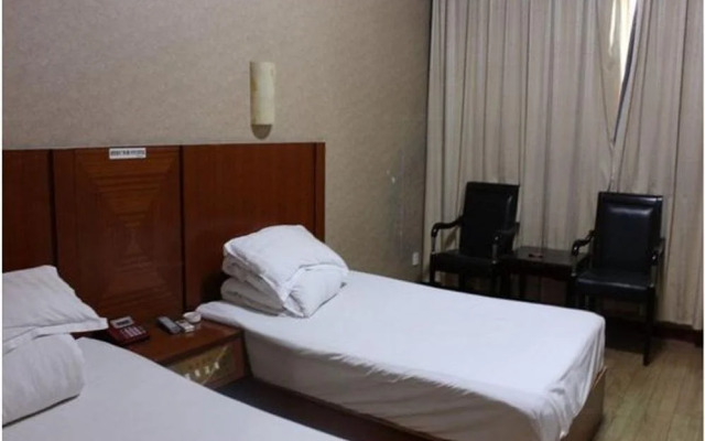 Tongxiang Phoenix Inn