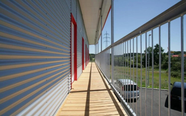 FairSleep AVIA Motel