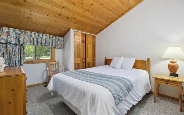 The Lodges at Breezy Point