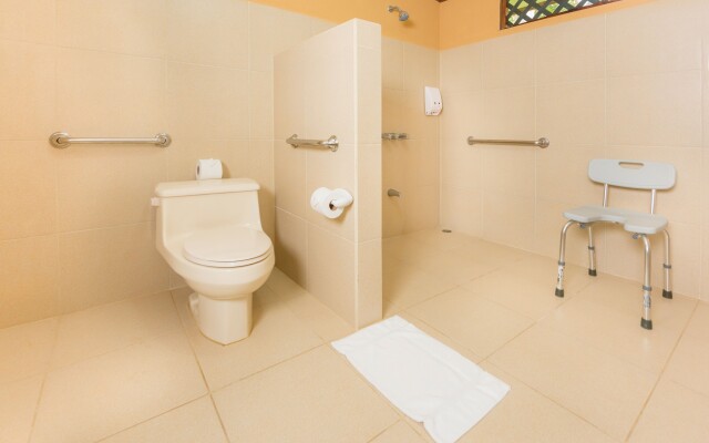 Laguna Lodge Full Board