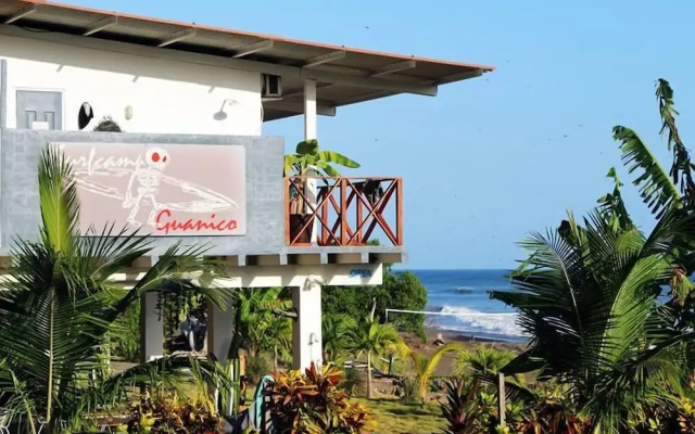 Surfcamp Guanico