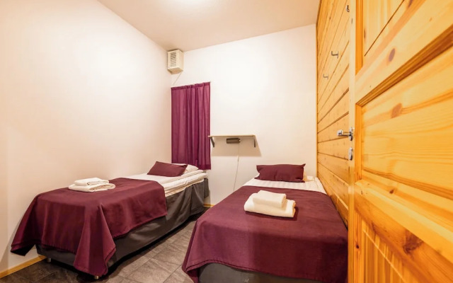 Spacious 3BR Apt. with Sauna